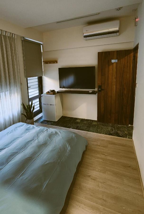 定春行旅 Haru Guesthouse Tainan Eksteriør bilde