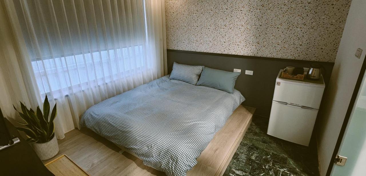 定春行旅 Haru Guesthouse Tainan Eksteriør bilde